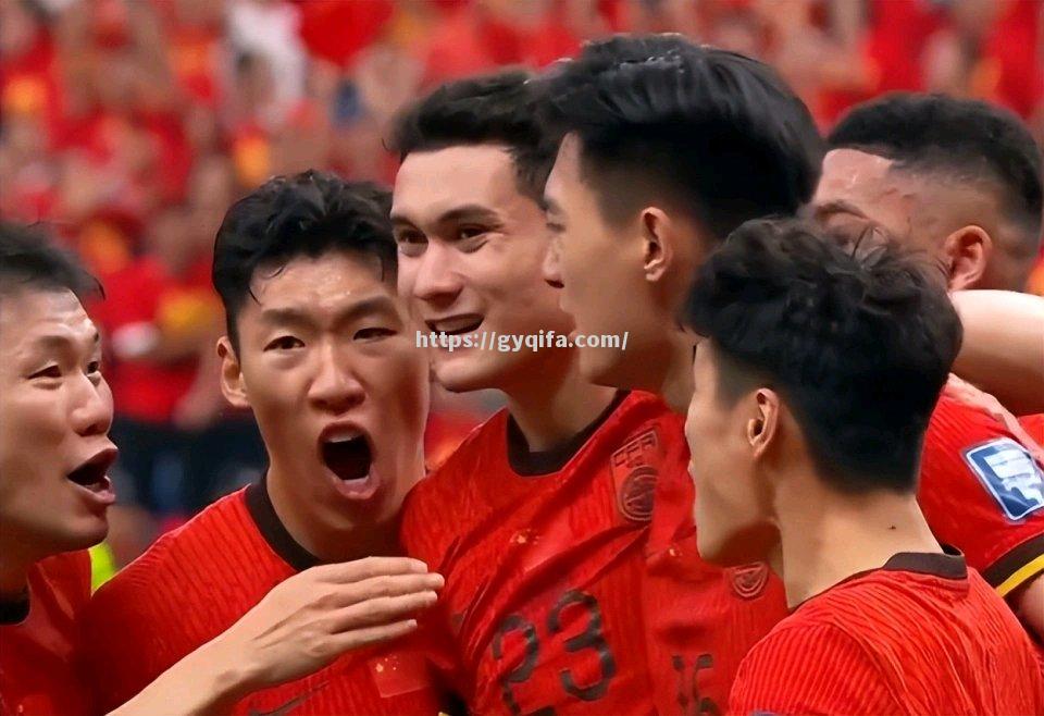 沙尔克再遭失利，陷入沉重困境
